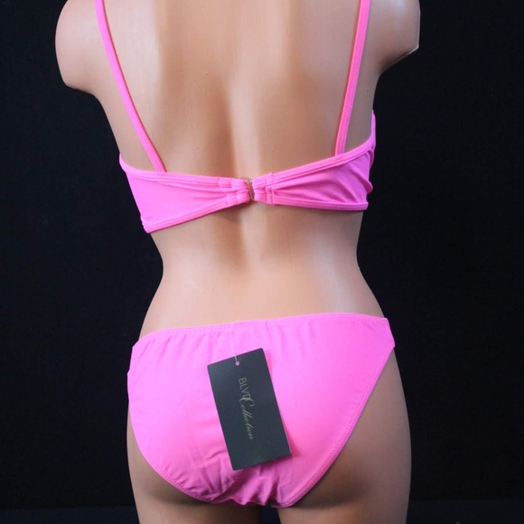 Bikini - Picture 2 of 2